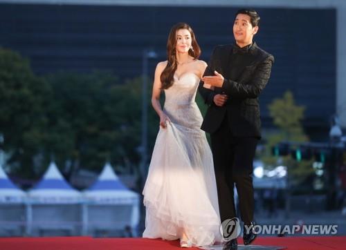 �j�����{��§�D���H�����O�]���^�M�ӹb�C�]���p���^