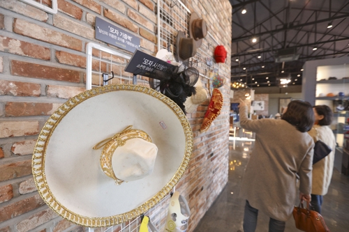 �U�l�ժ��]�ݩ@���U�]���p���O�̦��t�b��^