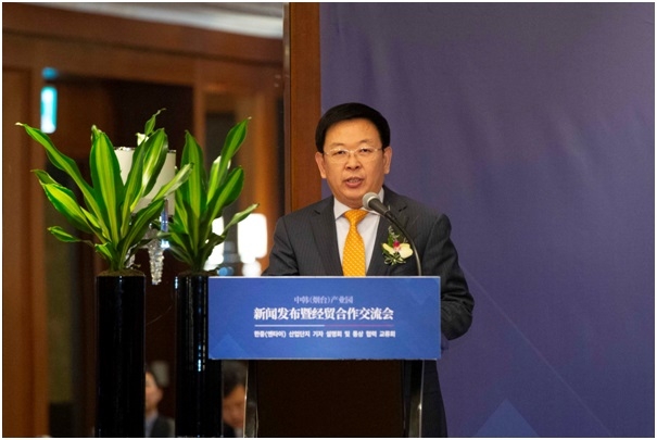 煙臺市副市長張代令現場致辭。