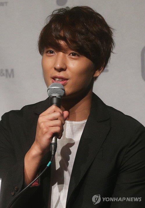 FTISLAND�Z�����]���p���^