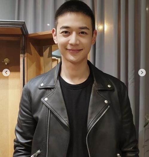 珉豪(SHINee Instagram截圖)