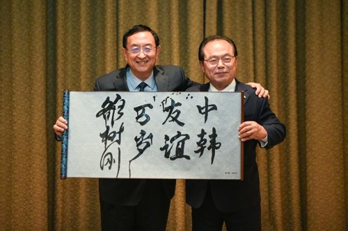 �y�s�����d�����]�k�^�P�����ƩM�ȹC�������ܾ�� �y�s���F���ѹϡ]�Ϥ��Y�T����ƻs�^