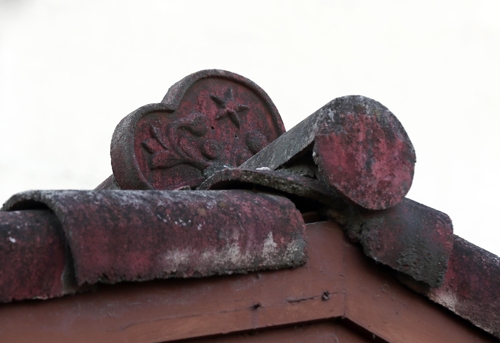 ��ƹϤ��G�I�����x��a���@�ؿv���ˤW�٫O�d�۶H�x�饻���x���P�ιϮסC ���p��