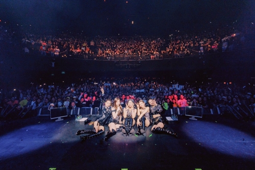 ITZY在洛杉磯開唱。 韓聯社/JYP供圖(圖片嚴禁轉載複製)