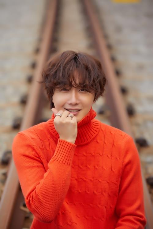 �B�@�t J1 INTERNATIONAL COMPANY�ѹϡ]�Ϥ��Y�T����ƻs�^