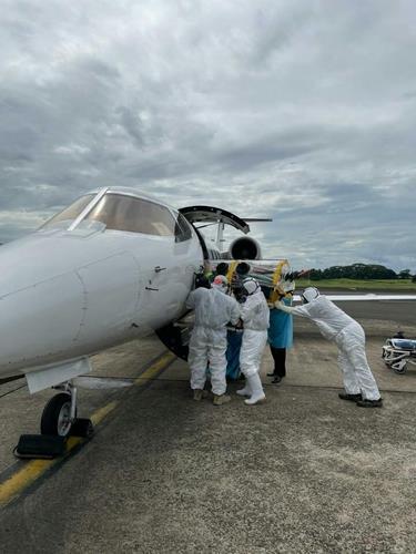 ��ƹϤ��G��ڬ̭]�䴩���~��������͡��]Flying Doctors�^�X�U���@�� ���p��/��������͡��ѹϡ]�Ϥ��Y�T����ƻs�^