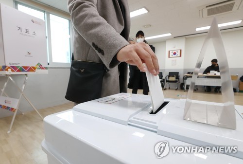 ��ƹϤ��G2022�~3��9��A�b��20���`�ο��|�벼���A����i��벼�C ���p��