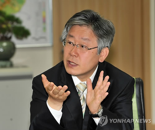 ��ƹϤ��G2011�~6��12��A�ɥ����n�������b�������C��ĳX�A�����N���@�g�~�C ���p��