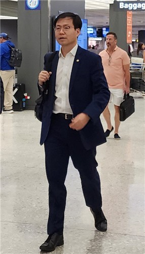 ·í¦a®É¶¡7¤ë22¤é¡A§f¿«¤E©è¹F¬ü°ê§ù°Ç´µ°ê»Ú¾÷³õ¡C ÁúÁpªÀ