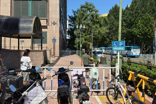 9��1��A�b�_�ʯ����񪺰s���~�A�K�X�F��9��2��T��������i�ܡC ���p��