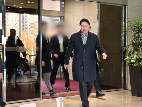 1��4��A�Z�����q�L���������Ӱȯ�Ť��߱ҵ{�u�ءC ���p��