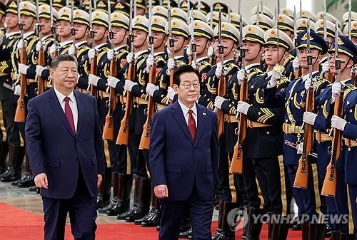 1��5��A�b�_�ʤH���j�|��A���b���]�k�^�M�ߪ��˾\���M���C ���p��