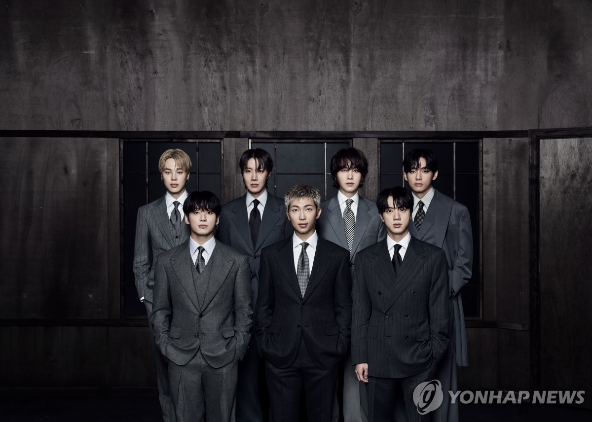 ���u�֦~�� BIGHIT MUSIC�ѹϡ]�Ϥ��Y�T����ƻs�^