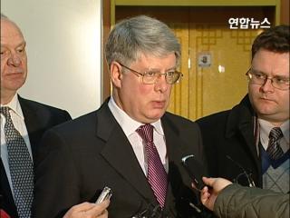 ����|�����X�Ϊ��|�� �X���Ϲ�w�z�|�ʹ��AUEP
���p������1��28��q ����|������N���ιΪ��B�~�泡���b�q�M����A�������Q�t��28��U�Ȧb�~�泡�j�ӷ|���F��X���Xù���~�泡�Ƴ����B����|�ͫX��N���ιΪ���ù�F�Ҫ��C����������������|�͵��G�M���A���աA�N�p�X��w�z�|����A�\�@�Y�p���]UEP�^�������סB�®ֵ�����@�P���ߪ����D�A�洫�F�N���C
�ڱx,��ù�F�Ҫ��b�|�W���ܡA�q���b�q���ըӬݡA�{�b���O����ɴ��C���X������Ӻ�K�X�@�A���Y�p���[�������V�O�C
��ù�F�Ҫ��|��V�O�̭̪��ܡA�U��i�b����|�ͪ��ج[���ӰQ���A���\�@�Y�p���C�P�ɡA�Xù���ä��Ϲ�w�z�|�ӰQ�Ӱ��D�C
�F���@�찪�x���Ѧb�Q�t���P��ù�F�Ҫ��|�檺�|�൲������|���O�̻��A���X���@�P�{���A���ӥѰ�ڪ��|�@�P�ӰQ�øѨM���A���\�@�Y�p���A���A���\�@�Y�p���H�Ϧw�z�|�������Mĳ�M�m9.19�@�P�n���n�C�����ٴN�P��ڪ��|���X�@�P�V�O�A�F���F�@�ѡC
�L���л��A�ڤ�V�X�褶�ФF�������¹�ܪ����p�C�X��惡���ܡA���������������q�L��ܾd�T���Ҥ���|�ͪ���¦�C
�L�ٻ��A���X����碌��|�ͭ��ҵ{�����߳��򥻤@�P�C��󭫱ҹ�ܤ��e���A���ӱĨ������I�A���X���観�ۦ@�P���{�ѡC
��ù�F�Ҫ�28���F�n���A�w�w��30��ҵ{�^��C����|�ͫX��N���ΰƹΪ�ù��դҳo�����P��ù�F�Ҫ��@�P�X�ݧڰ�C�]���^
(END)