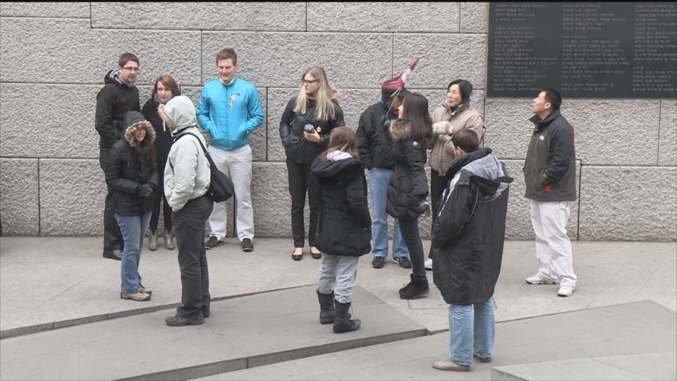 �n�����~�~��C�ȱ��ݶq���e�@��}�d�U