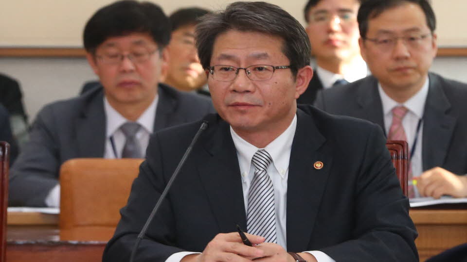 ���Τ@�����x�G���²Τ@�u�������H��{