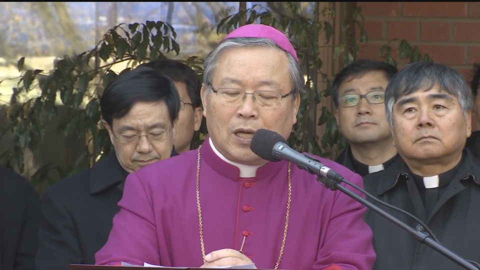 �n���ĤT���Ͼ��D�нϥ� ���Ӵf�P�q���P