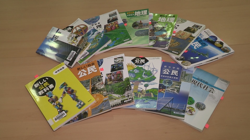 ���F����ĳ�饻�~���ť֮ѩM�Ь�ѥD�i�W�q���D�v��