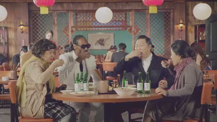 �����mHANGOVER�n���ֵ��WYouTube�I���q�}��