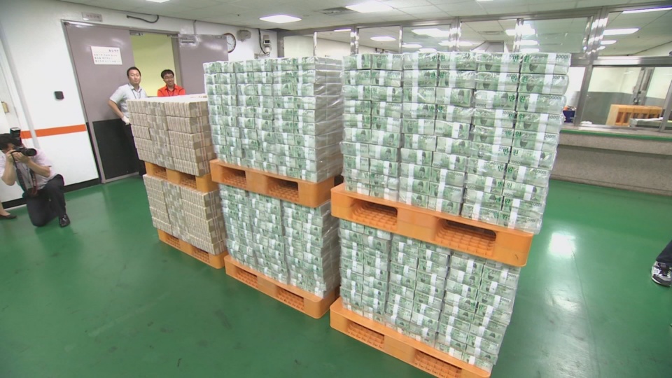 ���F�����G���~�w��� �֧Q�w��񭫰��F31%