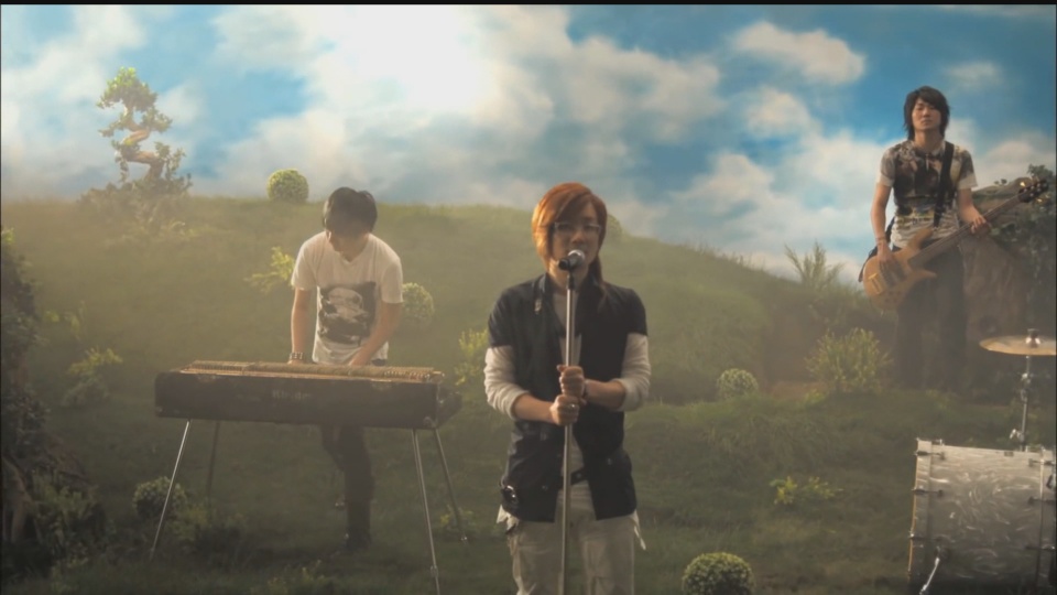 ���q��}�ӧөMIU���g���}��@��