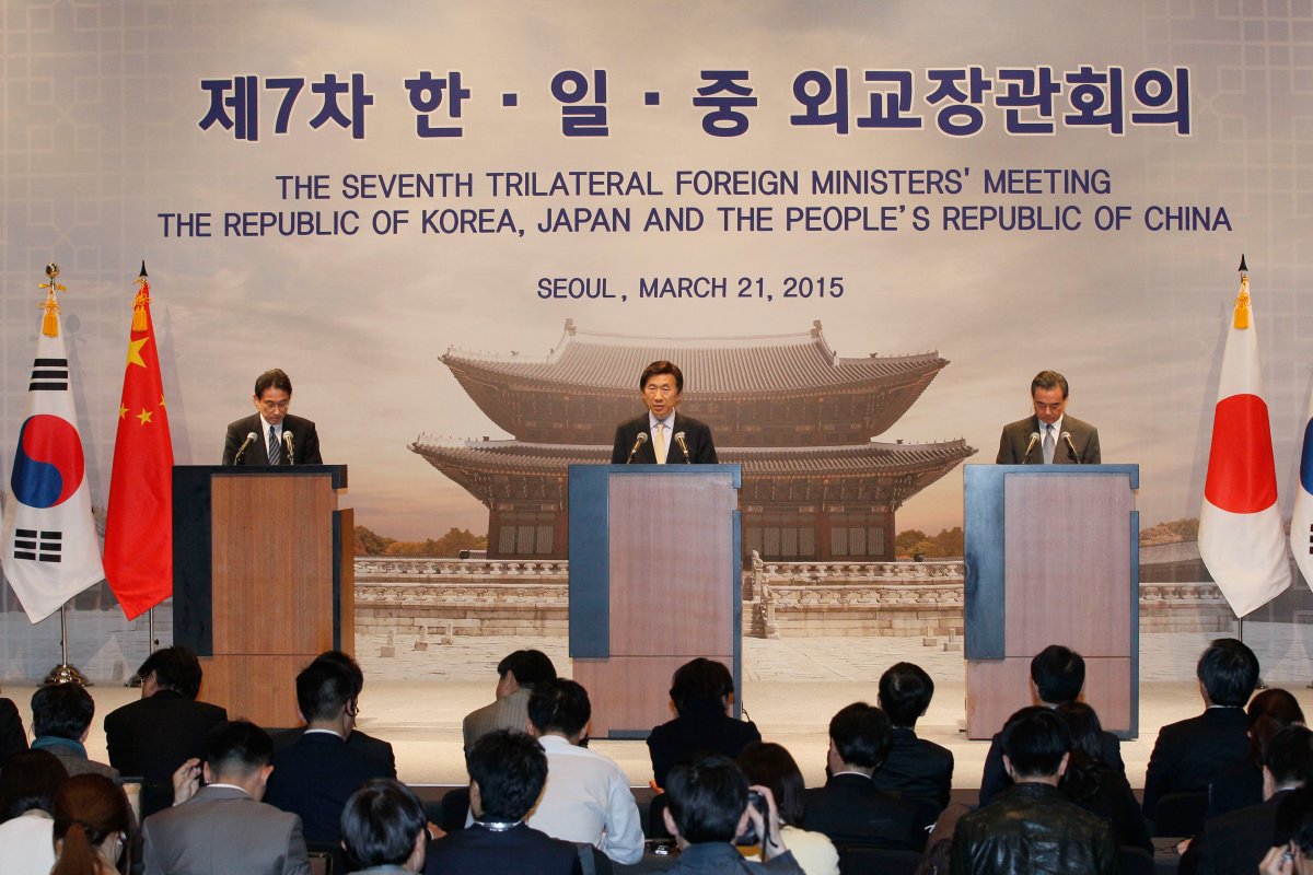 ������~���өw�����P���T���ɤH�|ĳ