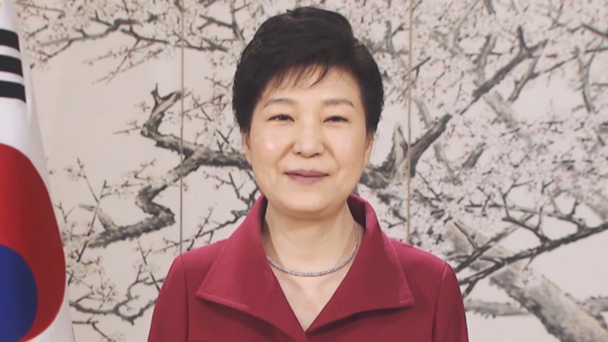 ���Ӵf�G�M���}�A����A�����~