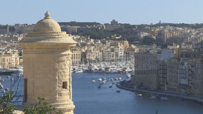 �����G�����L�F��������A�Ҥu