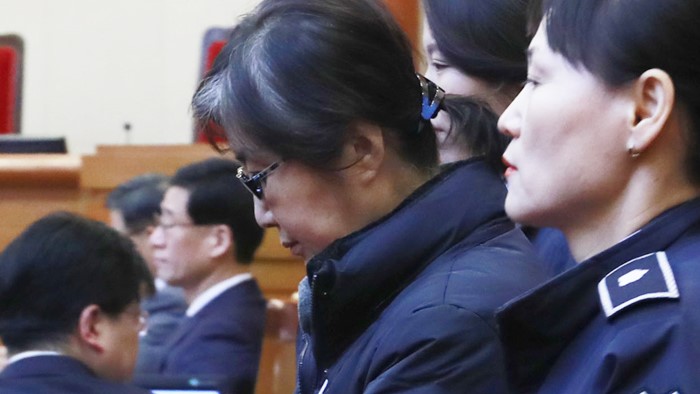 �Z����ӻ{�P�`�Ω����Ѧ@�ιq�l�f�\�o���Z