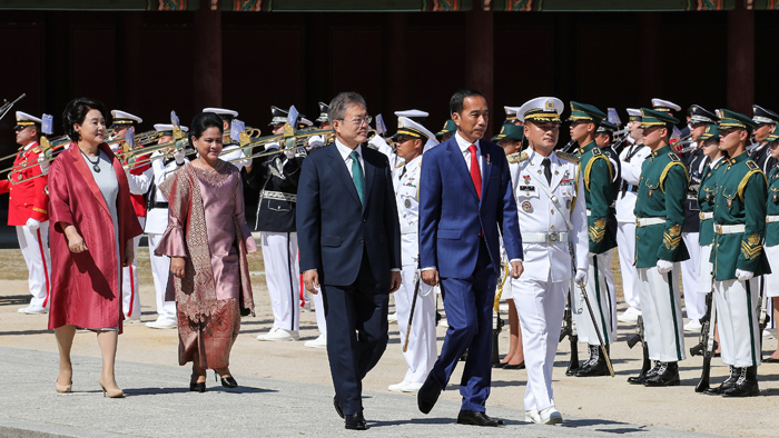 ��b�G�b�j�c���L���`�ο��w�����