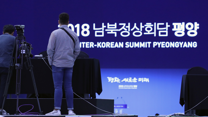 ����|�D�s�D���߶}�� 2671�W�O�̳��W