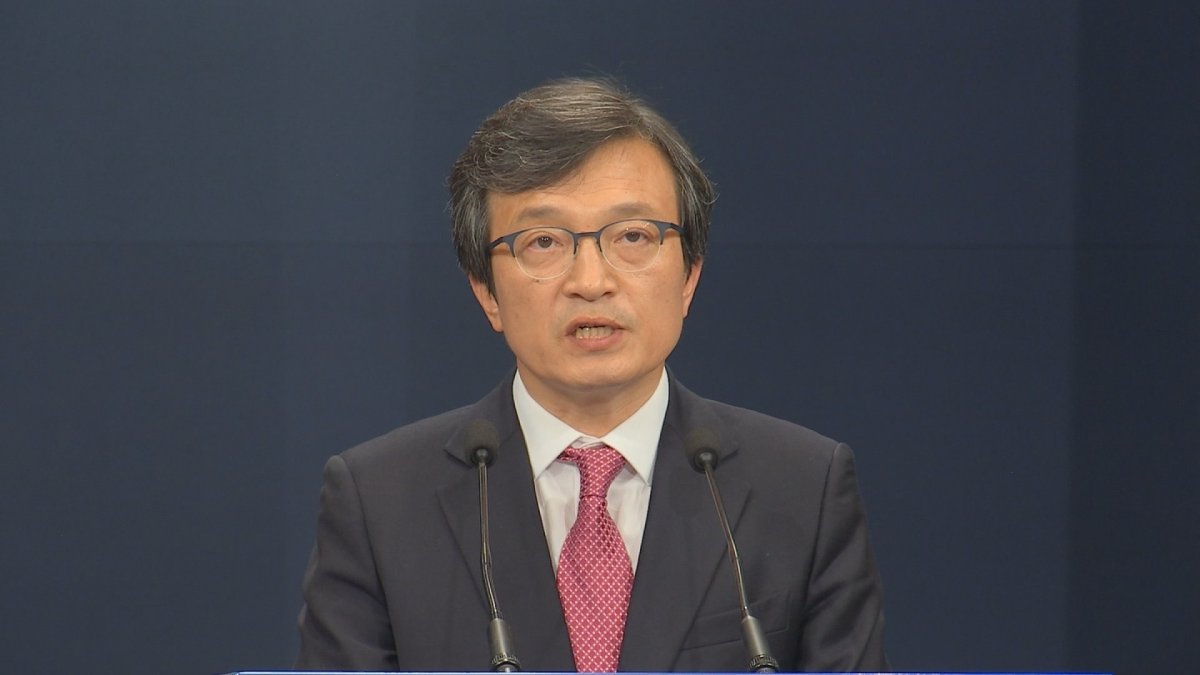 �n���e���A200���a��@�^§