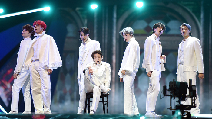 BTS�s��s��16�P�E�������i�P�M��200�j�]