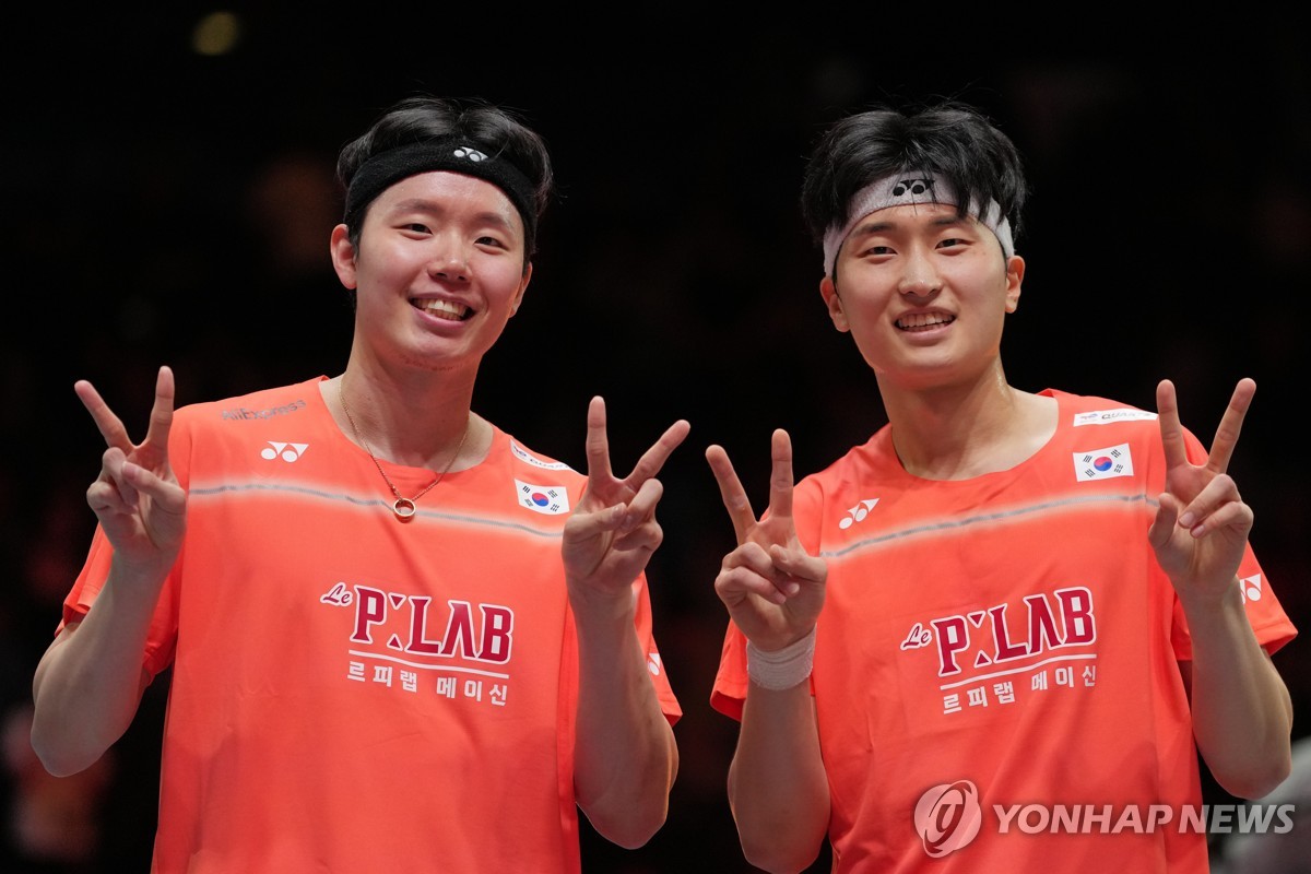 배드민턴 '황금콤비' 서승재와 김원호(좌측부터)