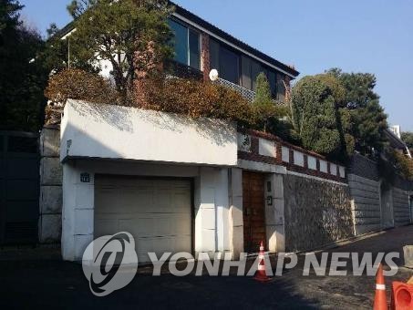 ��ƹϤ��G��󭺺������H�}���c���M�p�v �q�k���M�����~GG Auction�ѹϡ]�Ϥ��Y�T����ƻs�^