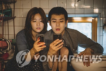 �m�H���Ρn�@�ӡ]CJ�T�֨ѹϡ^