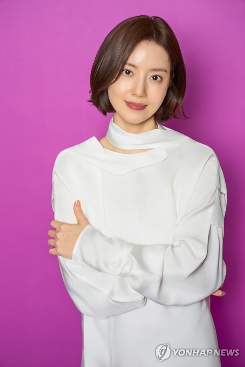 문채원, 6월 교제하던 연인과 결혼�K"예식은 비공개 진행"