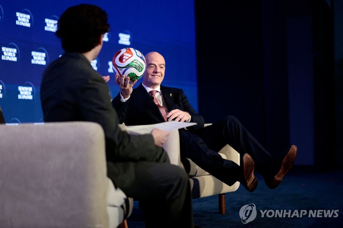 인판티노 FIFA 회장