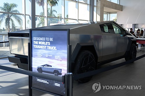 테슬라 '사이버트럭' 누가 사나 했는데�K스페이스X 1천여대 구매