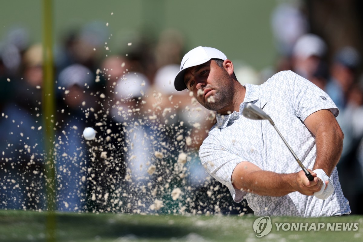 스코티 셰플러의 2라운드 경기 모습