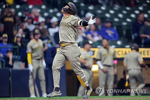 BBA-BBN-BBO-SPO-SAN-DIEGO-PADRES-V-MILWAUKEE-BREWERS