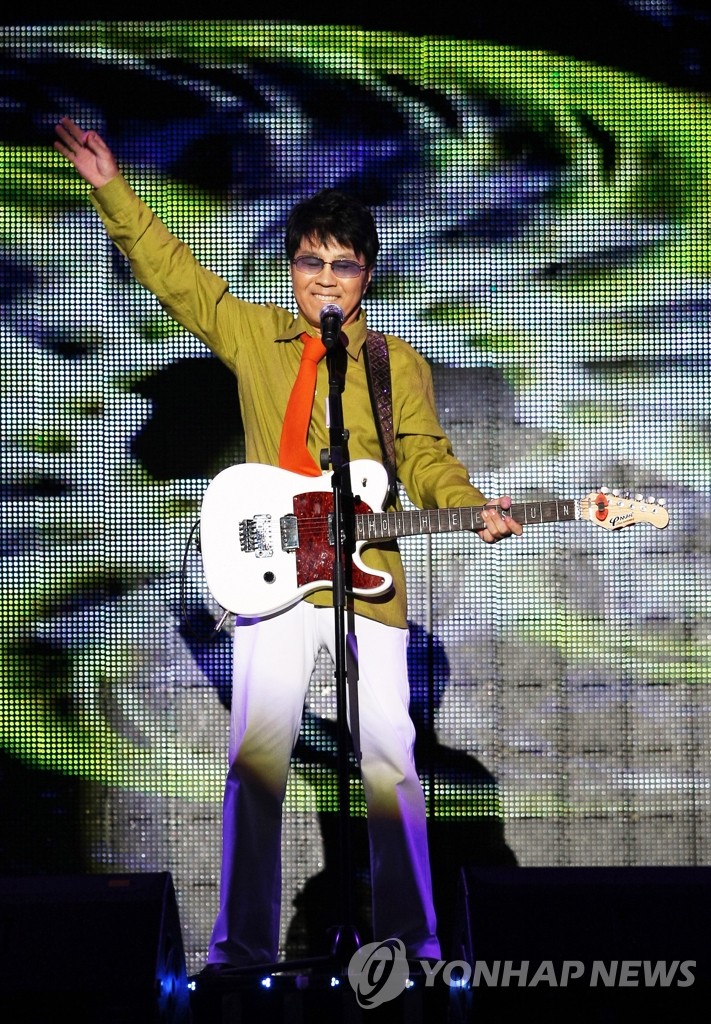 ������q�P�����e�]��