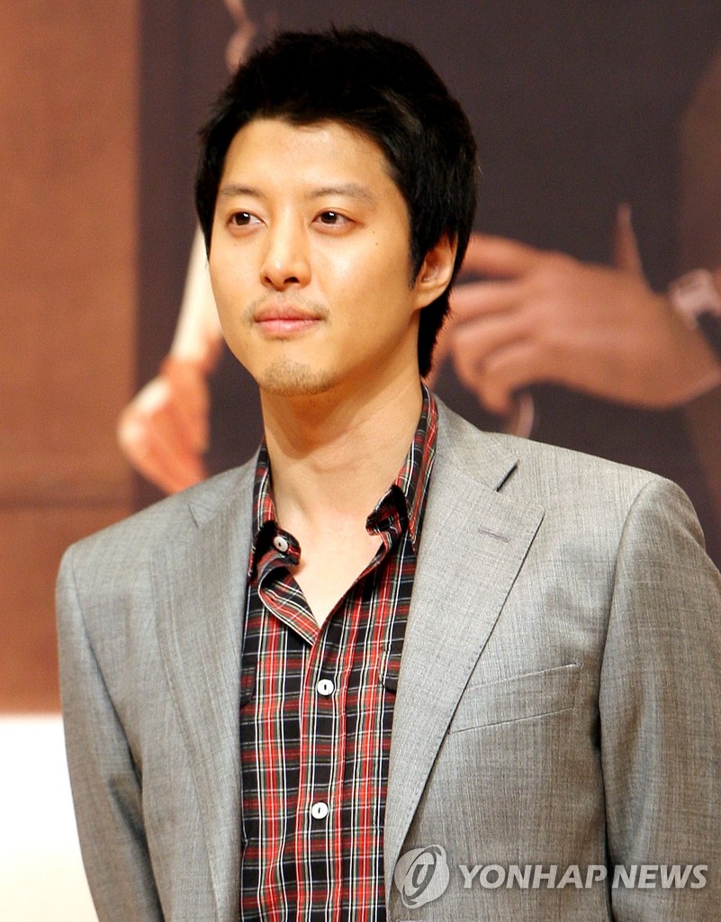 ���F�������������~�T