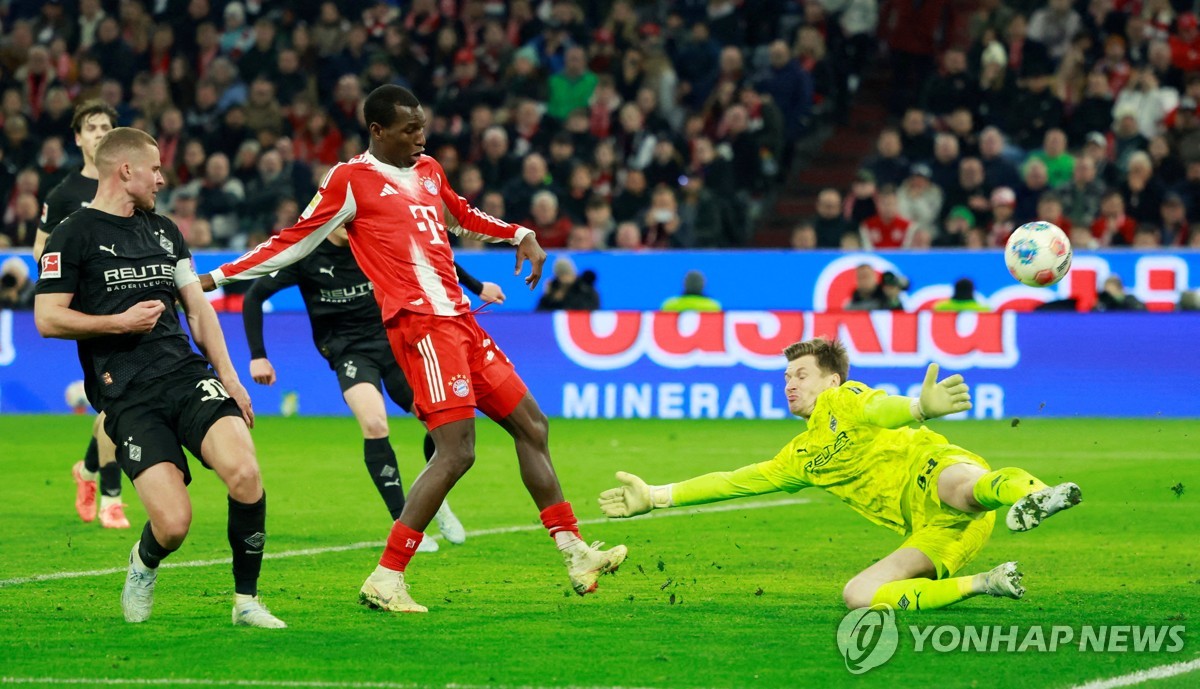 뮌헨의 4번째 골 넣은 잭슨