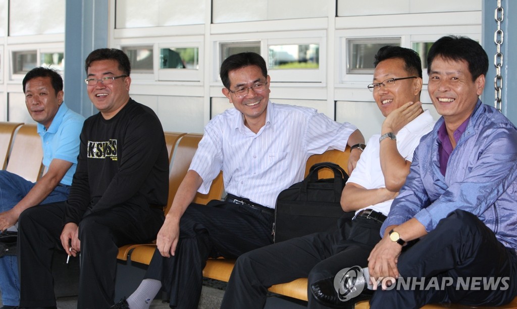 �}���������¾���������P�r��