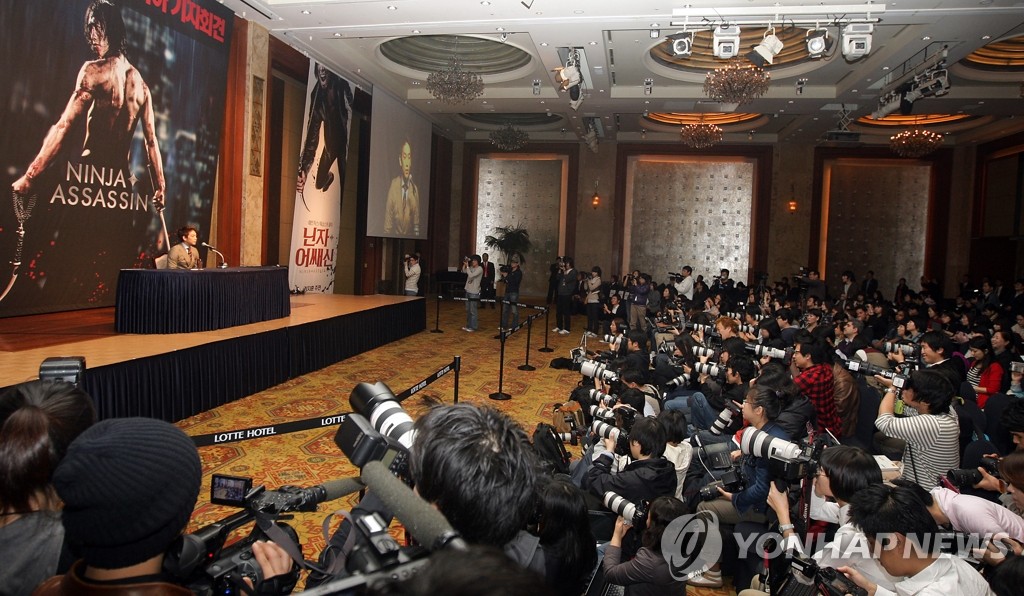 '닌자 어쌔신' 아시아 기자회견, 뜨거운 취재열기