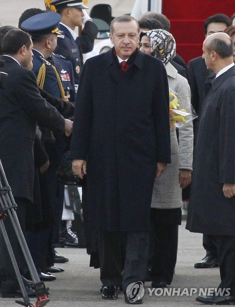 土耳其總理埃爾多安抵韓