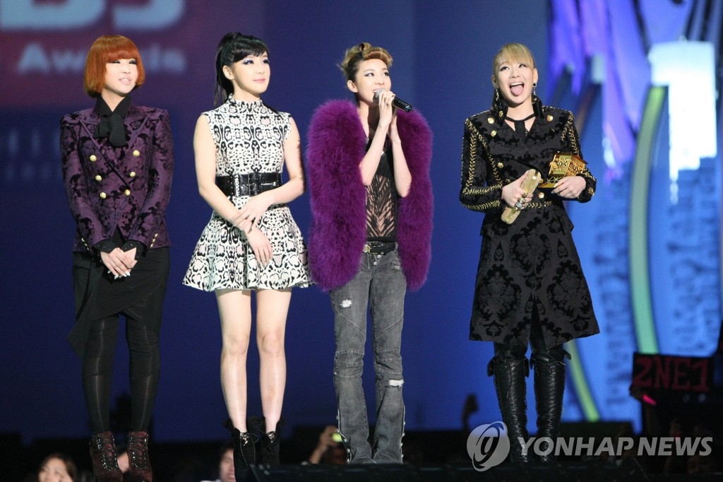 ��2010 MAMA��2NE1���jĹ�a