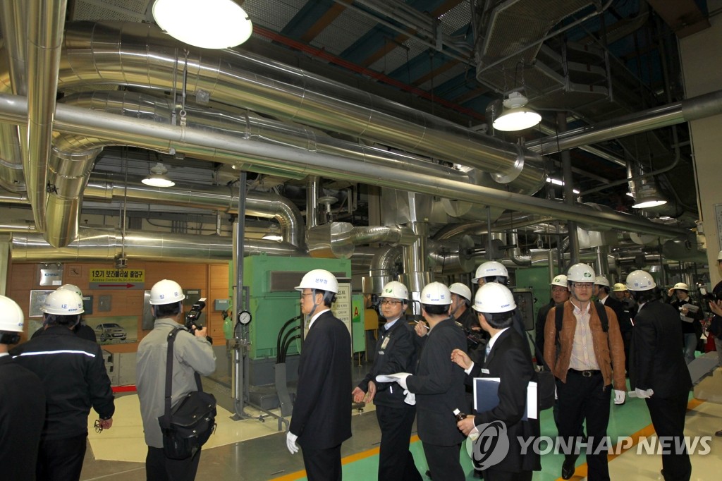 �j�خֹq�����}1������