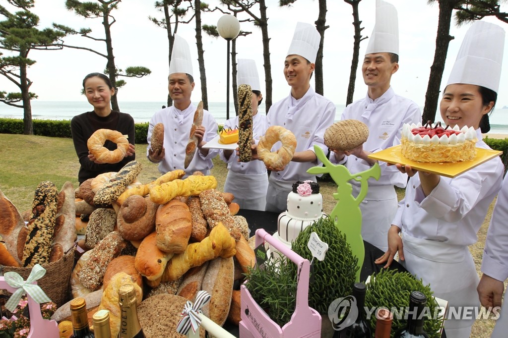 ���y�W�~�������ѥ]